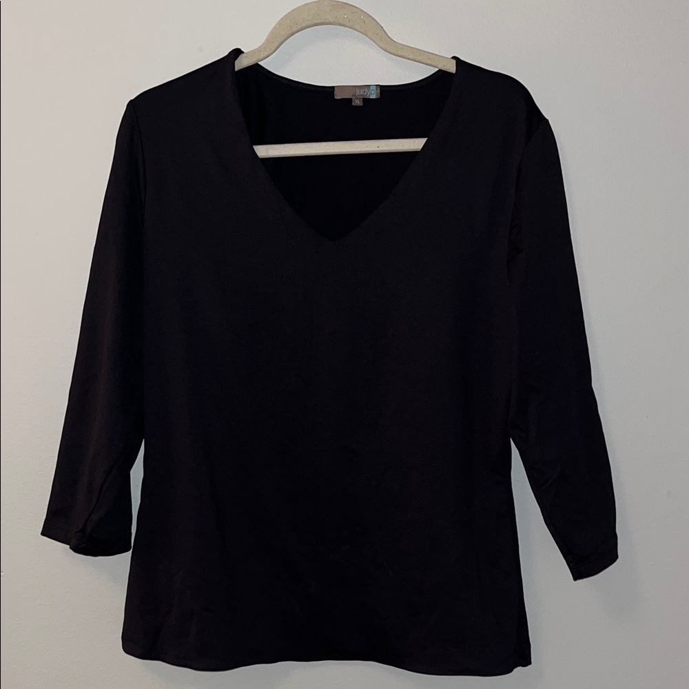 Judyp Black V-Neck Women's Top XL